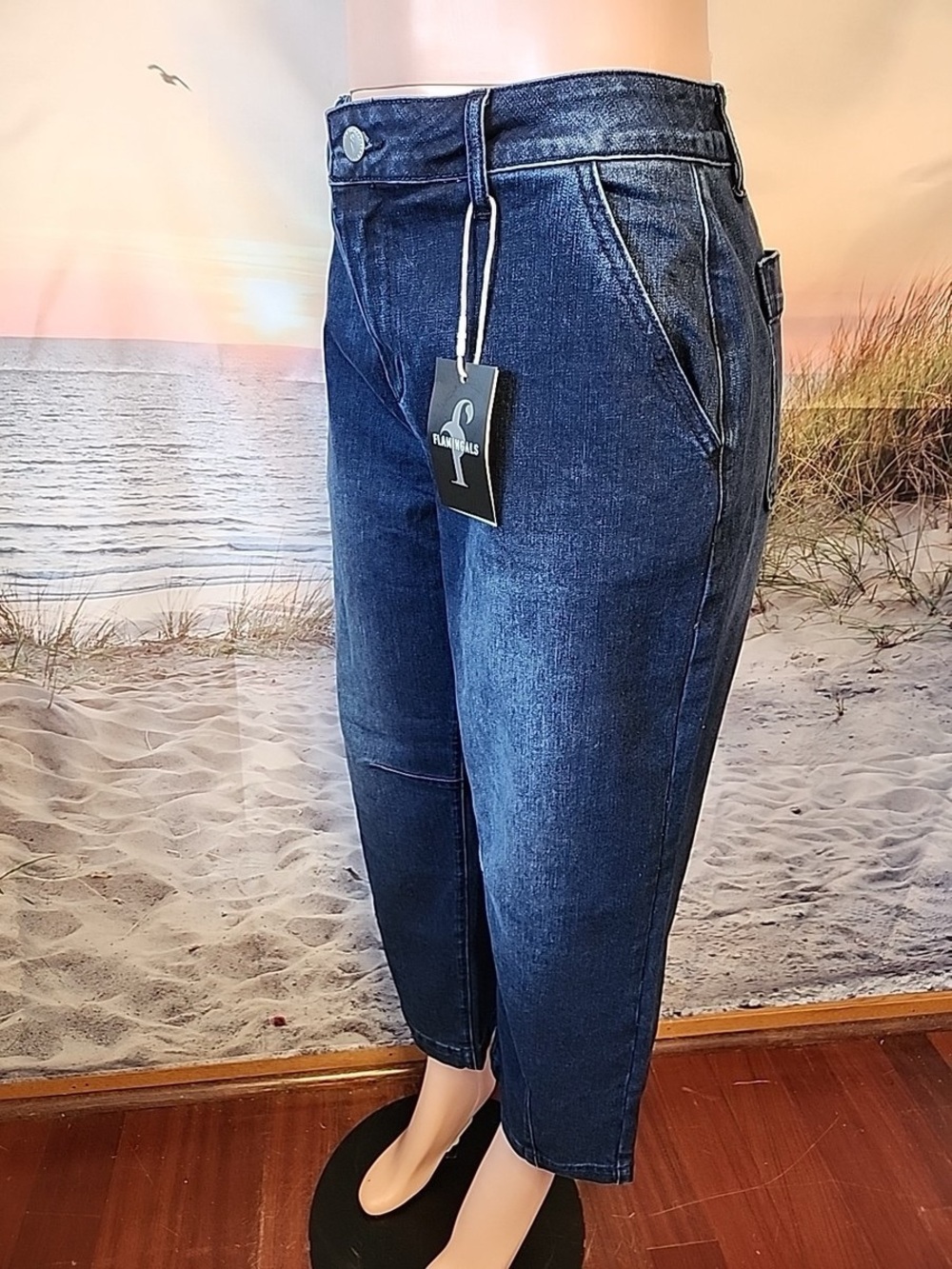 124 Women's Dark Blue Cropped Denim Jeans - Relaxed Ankle Fit